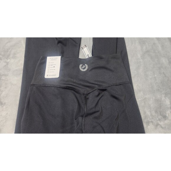 NWT Victoria's Secret Small Black Relay Flare Leggings - Picture 2 of 9